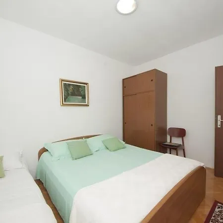 Apartament Sreca - 150m From